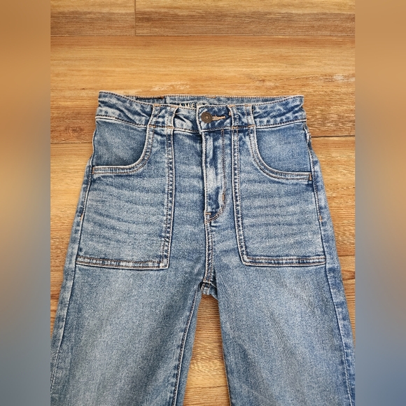 American Eagle Super Hi-Rise Flare Jeans Women's 0 Blue - Picture 2 of 10